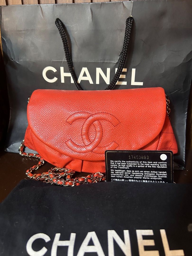 Chanel half moon caviar Woc (Category: Luxury Bags & Wallets) located in Caloocan City. Submitted by piamariemo11606 (Listing ID 1396088500, Image 1). Description: - Authentic Chanel chain bag - Red leather - Iconic interlocking CC logo - Chain strap - Flap closure - Includes dust bag and authenticity card.