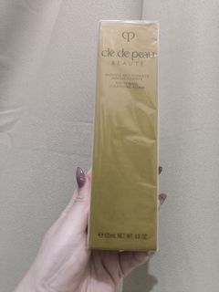 Clé de Peau Beauté 柔膚潔面泡沫64201644943747110