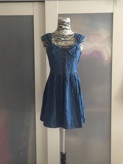 （分類：）位於 。 由 bellebellebellebelle 提交（商品編號 1142029628，圖片 1）。簡介： 。