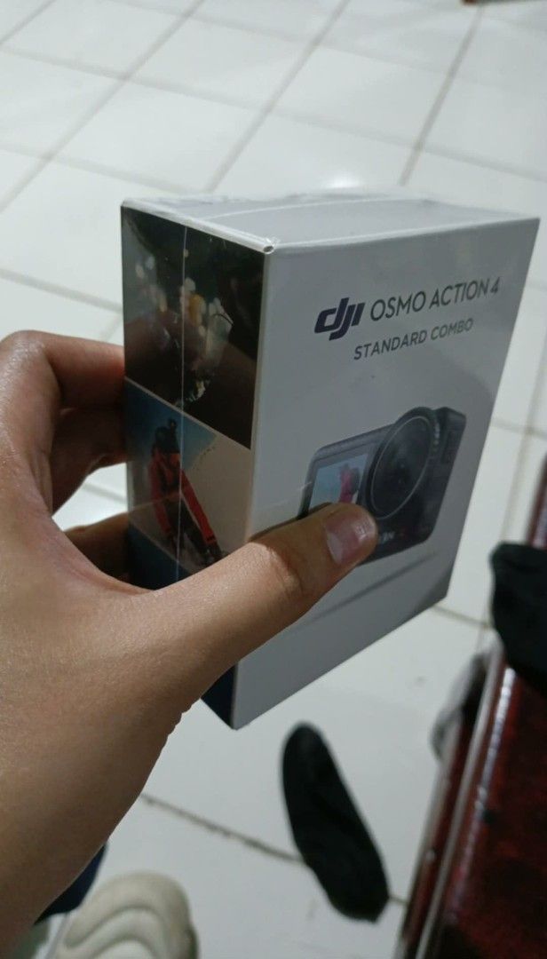DJI Osmo Action 4 Standard Combo (Category: Cameras) located in Bulacan. Submitted by fhthgadgetsshop (Listing ID 1396086631, Image 2). Description: DJI OSMO ACTION 4 CAMERA ✨ STANDARD BUNDLE W/ LEXAR 64GB SD CARD PRICE: PHP 14,999 ONLY! ✅ QUICK SPECS: ✨1/1.3" CMOS Sensor, Wide 155° FOV ✨Front & Back Color Touchscreen Displays ✨Up to UHD 4K120, 2.7K120, 1080p240 ✨Fast Charge Technology, Voice Control ✨RockSteady 3.0 Image Stabilization ✨HorizonBa
