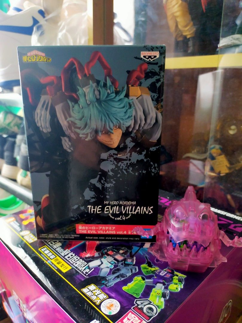 Evil villains shigaraki (Category: Figurines & Statues) located in Kalibo. Submitted by randomclutererrrrrr (Listing ID 1395938114, Image 1). Description: evil villains shigaraki bib condition no issue mop:gcash mod:lbc cop loc: Kalibo Aklan.
