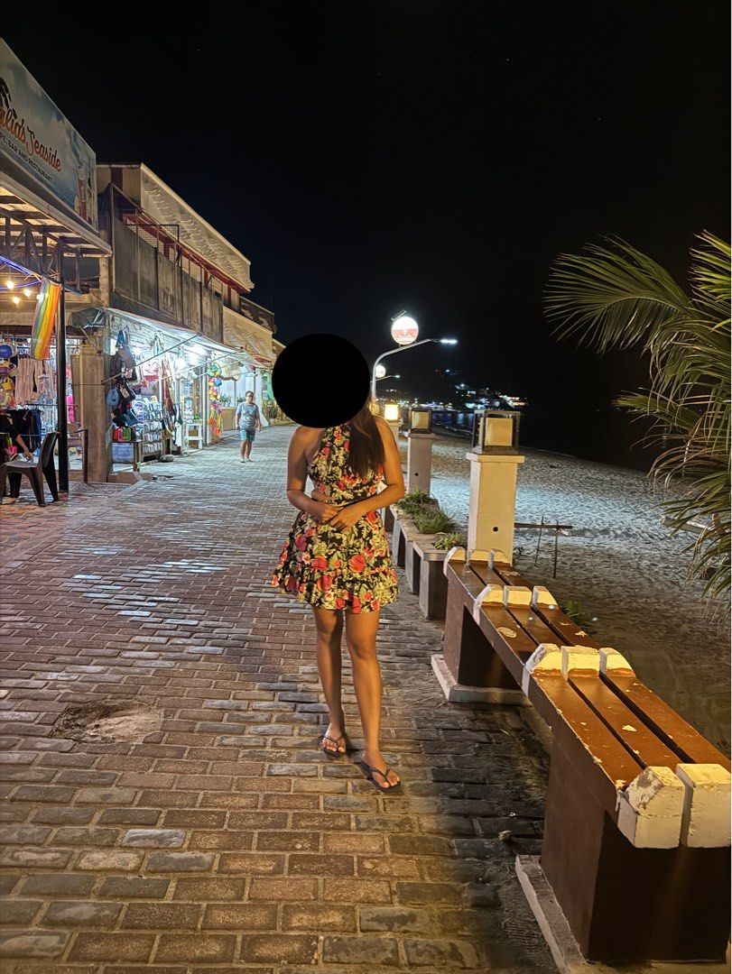 Floral dress (Category: Dresses) located in Quezon City. Submitted by catpurrent (Listing ID 1395972397, Image 2). Description: Used once. RFS: di na kasya as you can see sa picture 🫠.