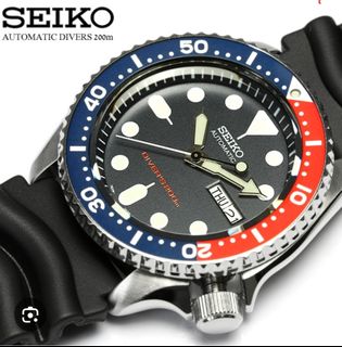 (Category: ) located in . Submitted by monster_watches (Listing ID 1395990378, Image 1). Description: .