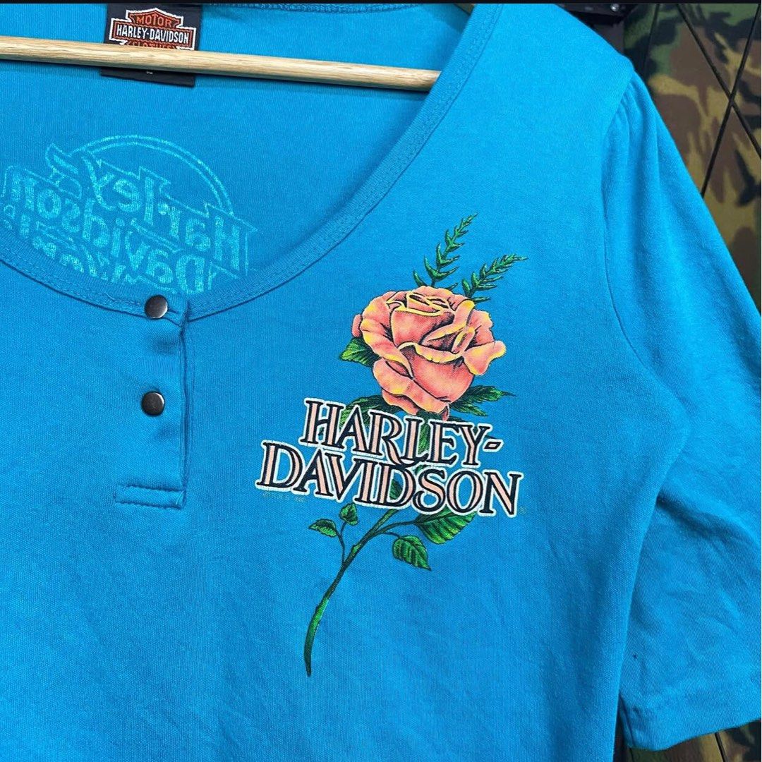 Harley Davidson Vintage shirt (Category: Blouses) located in Cebu City. Submitted by chunkycheese (Listing ID 1396016440, Image 2). Description: Vintage 90s Harley-Davidson Womens Longsleeve . 19W x 21L (S-M) . Excellent condition. No issue. . Mine ₱750.