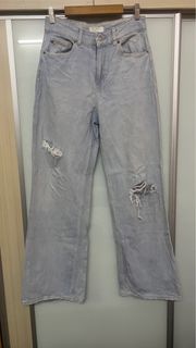 (Category: ) located in . Submitted by tashopreloved (Listing ID 1395999674, Image 1). Description: .