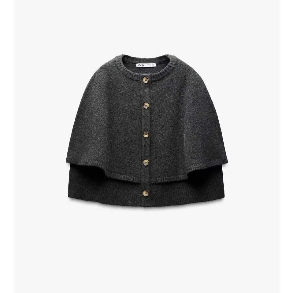 IC: ZARA Knit Cape Jacket (S) (Category: Coats, Jackets and Outerwear) located in Quezon City. Submitted by michaelacd (Listing ID 1395980584, Image 1). Description: I’m thinking of selling this ZARA Knit Cape Jacket size: S (smallest) - brand new with tag - bought this in store for 3,395 - so so nice (and cute!) but I have nowhere to use it pa sayang if matambak lang sa closet. - would rather keep than sell low 🥹 .