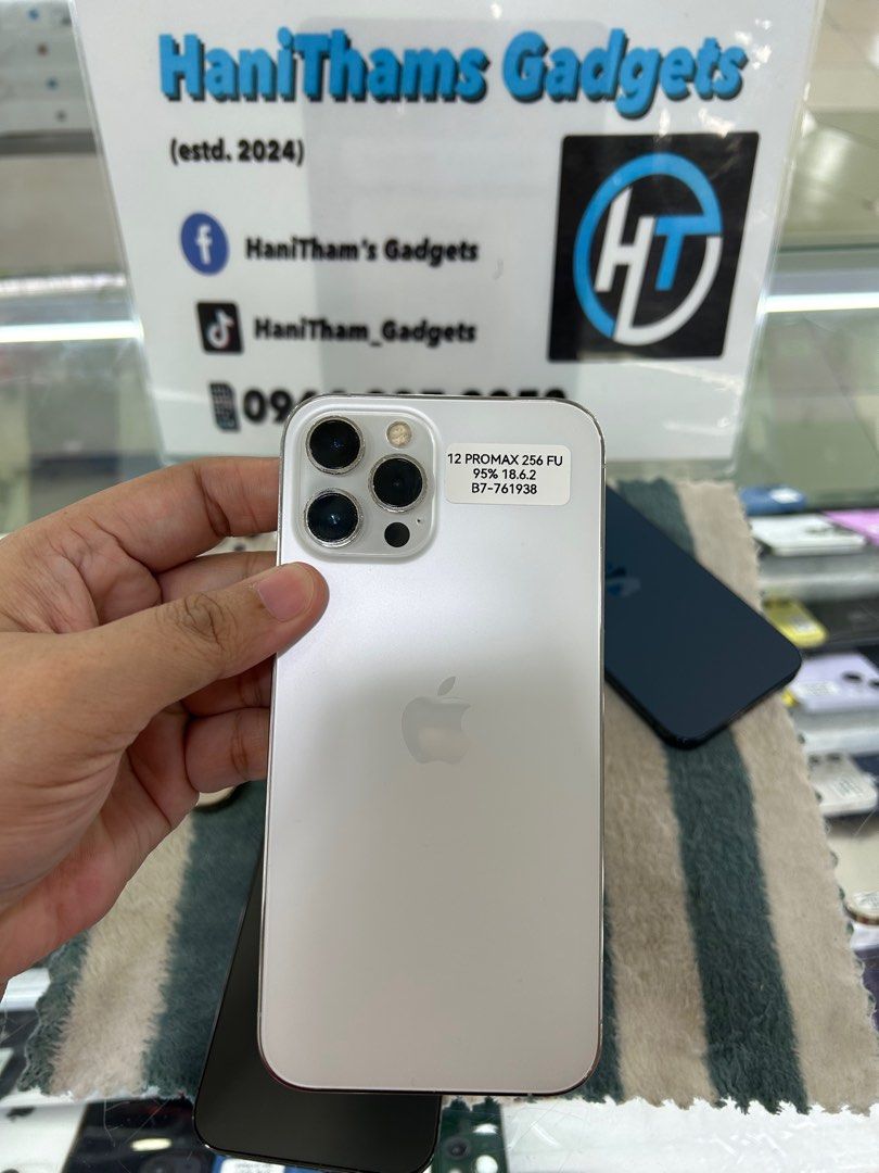 Iphone 12 Promax 256gb (Category: iPhone 12 Series) located in San Juan City. Submitted by nunte2249224 (Listing ID 1395985772, Image 1). Description: Iphone 12 Promax 256gb Battery health - 94% pataas Colors - white blue black gold Openline No history of repair No hidden issues Free 3u tools Unli checking and unli reset Face id and true tone working 100% legit MOP: -cash -gcash -ggives and spaylater (with 6% interest) -credit card -bank transfer