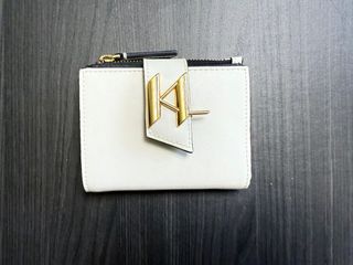 （分類：）位於 。 由 isellshop 提交（商品編號 1396019733，圖片 1）。簡介： 。
