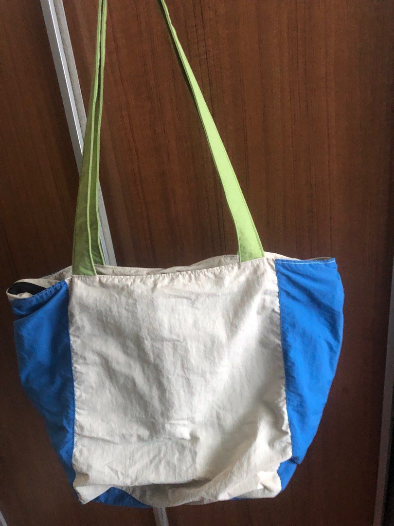 Knowell Tote Bag - Blue, Green, and Beige (Category: Tote Bags) located in Makati City. Submitted by itslei (Listing ID 1395955921, Image 2). Description: - Knowell tote bag - Color block design: blue, green, and beige - Features long green straps - Spacious and lightweight - Ideal for daily use RFS: Declutter .
