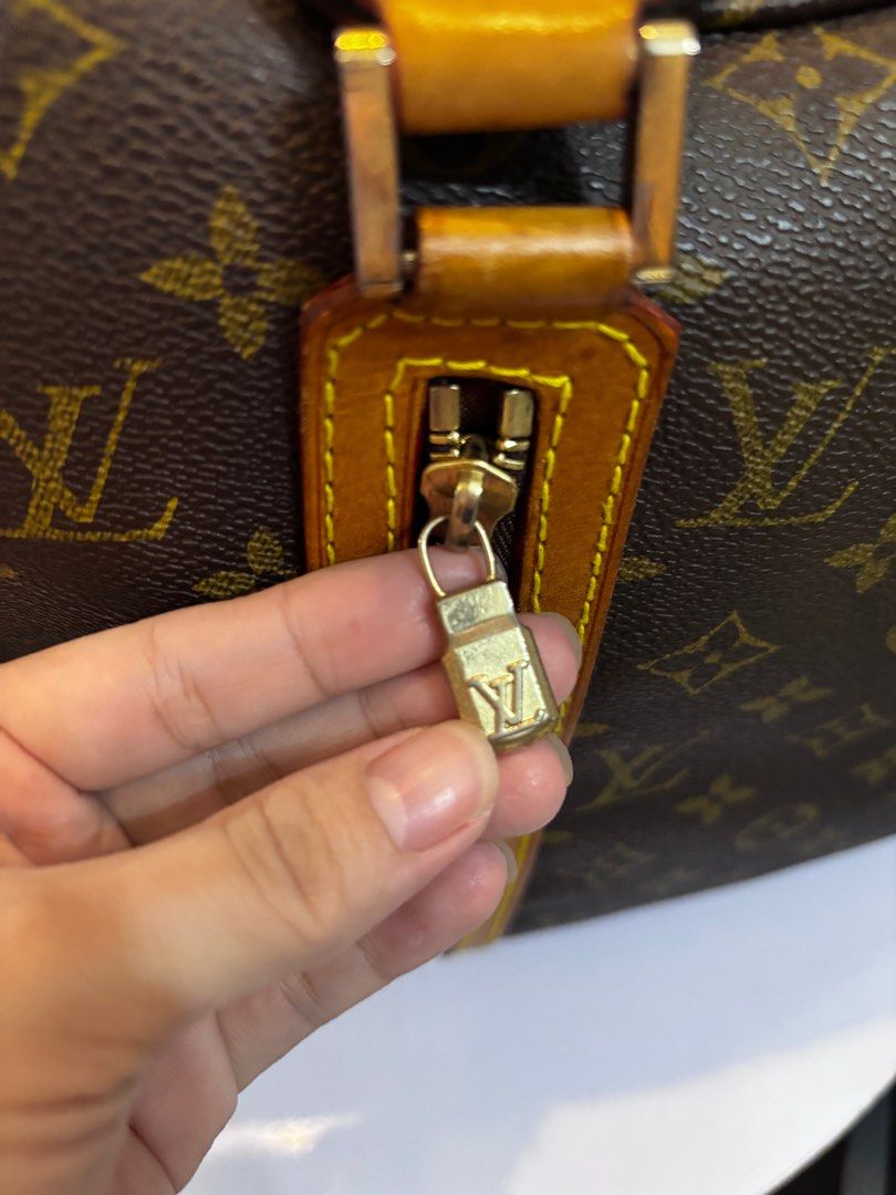 Louis Vuitton Sac bosphore briefcase shoulder bag (Category: Luxury Bags & Wallets) located in San Pablo. Submitted by aceastra (Listing ID 1396000877, Image 3). Description: Thrift store finds in SG! *Good Condition *Exterior - Corner scuffs, Edge scuffs, slightly Liquid marks ( Normal for LV bags) * Hard ware - Light scratches but not visible and does not affect the beauty if the bag. Light peeling and again normal for LV bags.. You can check e
