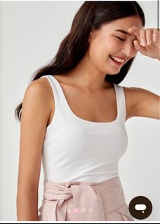 (Category: ) located in . Submitted by thebrowndoorwardrobe (Listing ID 1395964134, Image 1). Description: .