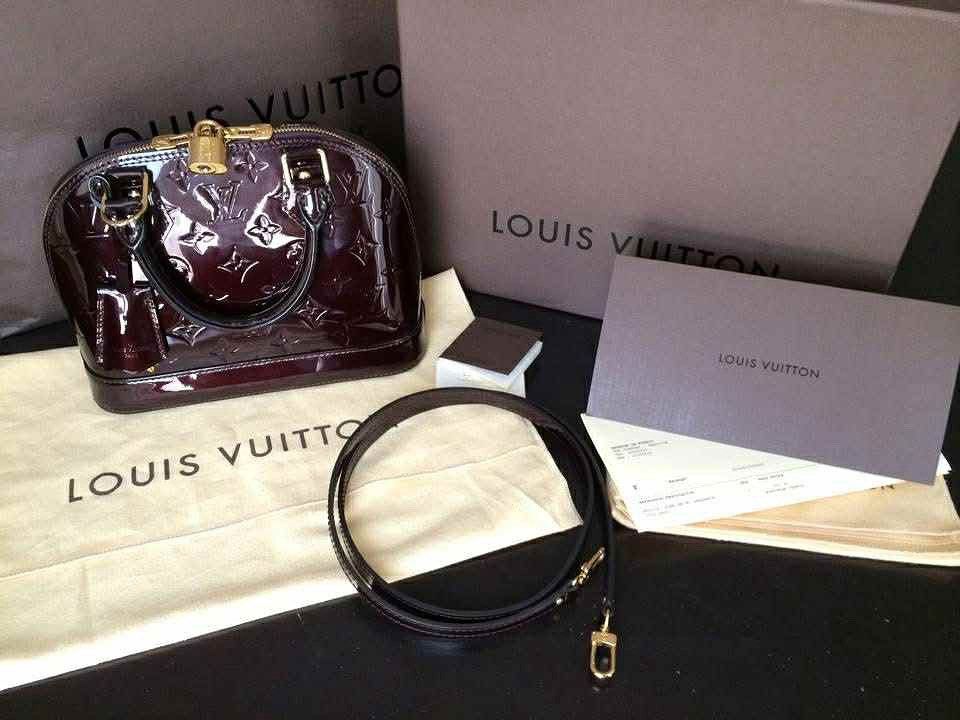 Lv Alma Bb Amarante (Category: Luxury Bags & Wallets) located in Quezon City. Submitted by theluxurycityph. (Listing ID 1395948225, Image 1). Description: Lv Alma bb amarante Last price posted.