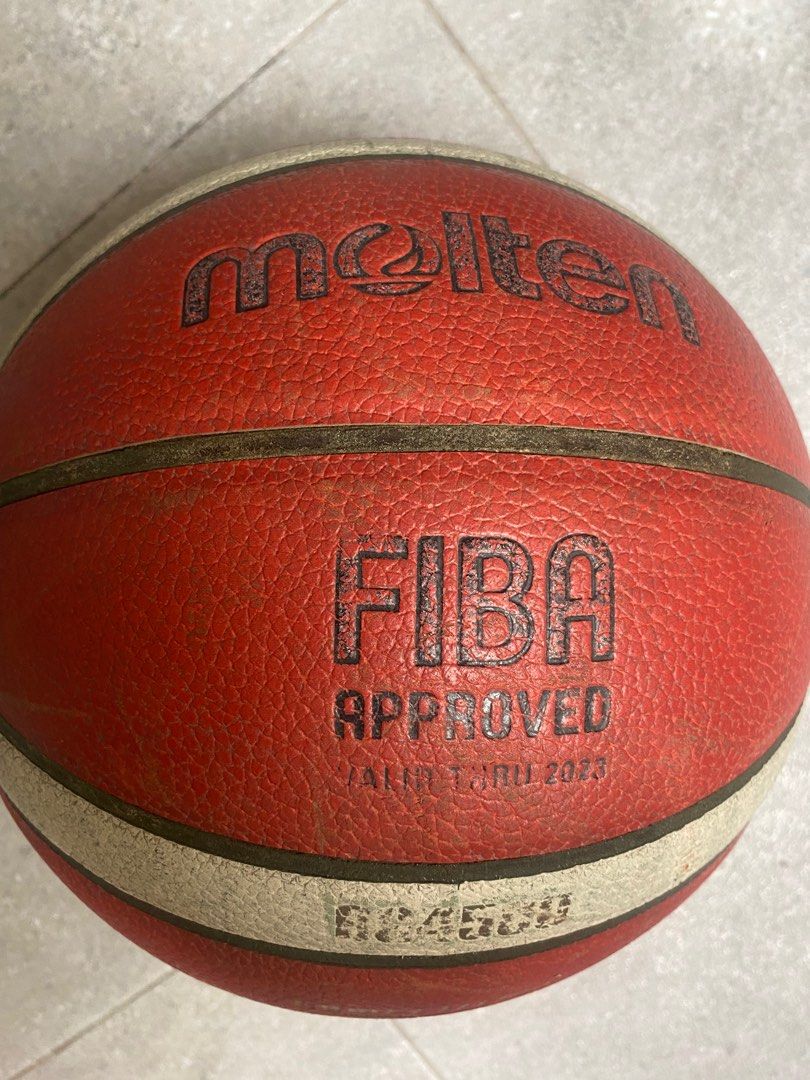 Molten BG4500 Basketball (Category: Racket and Ball Sports) located in Imus. Submitted by commoditieees (Listing ID 1395946365, Image 1). Description: Negotiable price Original Size 7 RFS: decluttering.