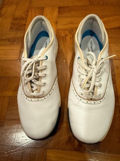(Category: ) located in . Submitted by closet__x (Listing ID 1396047116, Image 1). Description: .
