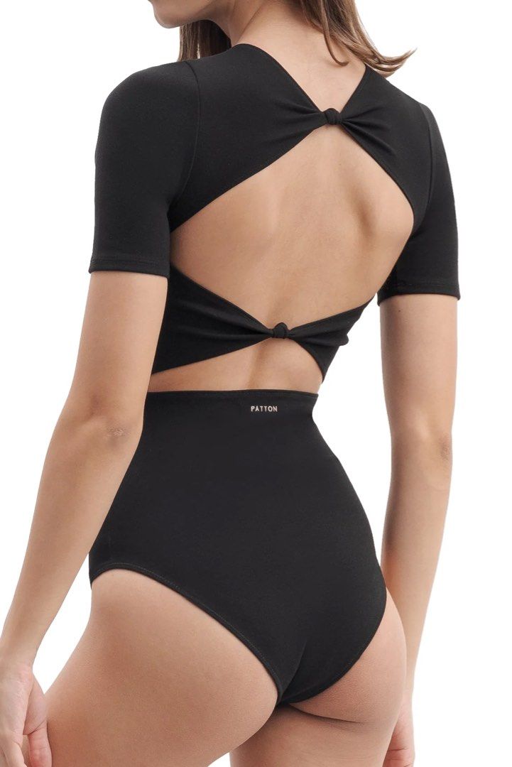 PATTON STUDIO Short Sleeve Knotted Back Bodysuit (Category: Others Tops) located in Quezon City. Submitted by michaelacd (Listing ID 1395982504, Image 1). Description: PATTON STUDIO Short Sleeve Knotted Back Bodysuit in black size: XS (will probably fit w23-25 best) - brand new but already washed so the tag’s already detached - ordered online and paid extra 400 for same day shipping - super cute!! RFS: it’s too tight for my liking. Please buy thi