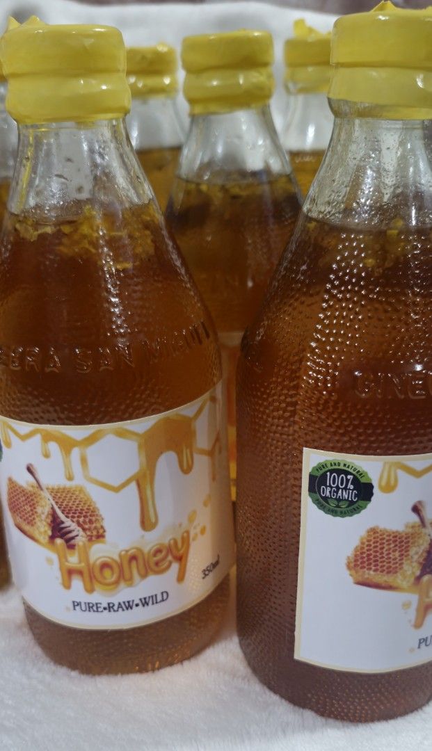 Pure Raw Wild Honey (Category: Other Food & Drinks) located in Mandaluyong City. Submitted by Cel_EB23 (Listing ID 1395983533, Image 3). Description: - 100% Original Honey - No added sugar or preservatives - Perfect for milk and tea - Kid-friendly! - Available in different sizes - Long-lasting.