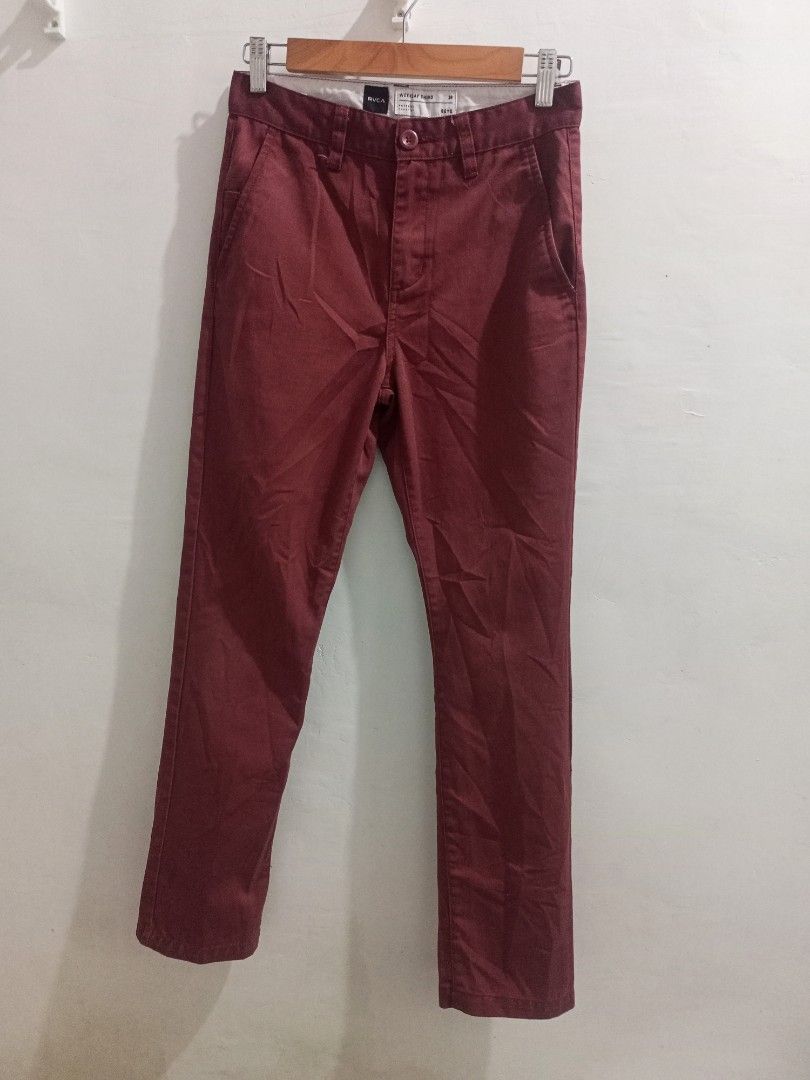 Rvca Chino Pants size 26-27 (Category: Chinos) located in Taguig. Submitted by mvdsh0p2022 (Listing ID 1395969835, Image 1). Description: Rvca Chino Pants Actual size 27 Lenth 38 Excellent to new maroon No issue 450 free ship Via Jnt.. We can do video call For safety transaction Gcash payment Taguig Pm.