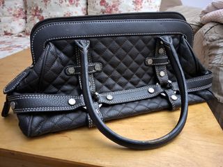 (Category: ) located in . Submitted by sofiasellsitems (Listing ID 1396030727, Image 1). Description: .