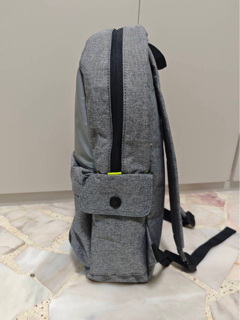 Superdry Grey Backpack (Category: Backpacks) located in Singapore. Submitted by eking (Listing ID 1396068310, Image 3). Description: Superdry Refelective Montana, Men’s Backpack, Grigio (Grey Marl) - Stylish grey color. - Spacious main compartment. - Front pocket for easy access. - Versatile design for school, work, or travel. - 30.0x45.0x15.0 cm (W x H L) Never used and kept in closet all the times .