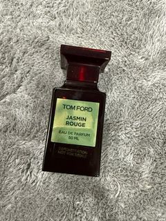 (Category: ) located in . Submitted by perfumefreak (Listing ID 1396030450, Image 1). Description: .