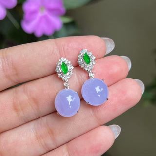 Jade Pendant Customized 18K Jade Jewelry Pendant | Hong Kong Local Craftsmanship with In-house Factory | Old Jewelry Remounting and Redesign | Customer Jewelry Mounting Consultation. Master Hao: 6276 9030. Tsim Sha Tsui Store64239925816577110