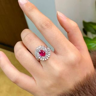 鵝蛋型18 k金鑽石戒指訂造｜培育寶石介指｜實驗室培育祖母綠寶石托 濠師傅珠寶設計改造｜尖沙咀店｜WTS 62769039 本土工藝｜自設工廠64229340016642110