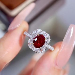 Oval Ruby 18K Gold Diamond Ring Custom Made | Lab-Grown Gemstone Ring | Laboratory-Grown Emerald Gem Setting | WTS Master Jewelry Design and Modification | Tsim Sha Tsui Store | WTS 62769039 Local Craftsmanship | In-House Factory64229339964290110