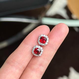 墊型18 k金鑽石耳環訂造｜培育寶石耳環｜實驗室培育祖母寶石托 濠師傅珠寶設計改造｜尖沙咀店｜WTS 62769039 本土工藝｜自設工廠64227393291778110