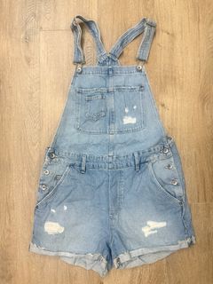 [99% New, no defects, $50 only] H&M Women’s Short Denim Overalls size M [99% New, no defects, $50 only ] H&M Women’s Short Denim Overalls size M64223014233986110