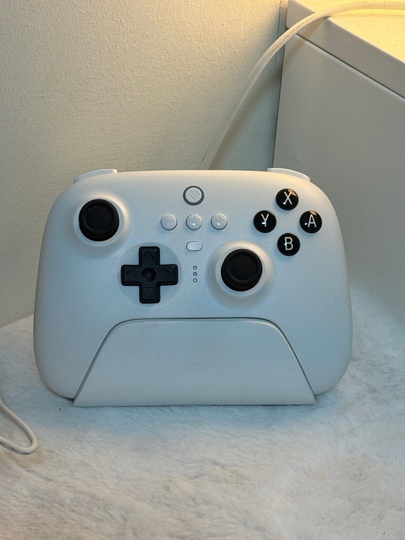 8Bitdo Ultimate Bluetooth Controller (Switch/Windows) (Category: Controllers) located in Manila. Submitted by shopcutecollectibles (Listing ID 1399370278, Image 1). Description: .
