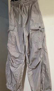 99%new女裝銀灰色工裝褲中碼64224419184641110