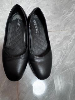 返工黑色鞋64224722243202110