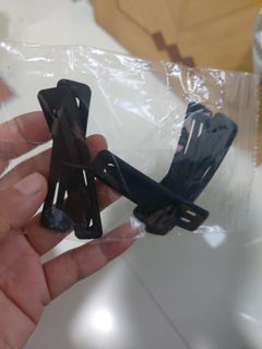 Black Hair Clips
