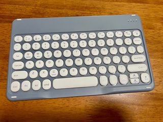 藍色無線鍵盤64228050912642110