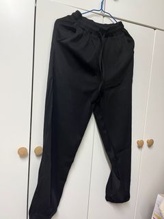 黑色休閒褲64228595265922110