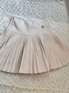米白色短百褶裙64229976574849110
