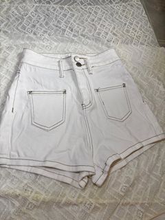 明線米色短褲64229975660035110