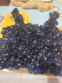 深藍碎花荷葉邊上衣64230684764931110