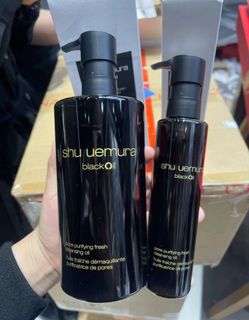 Authentic counter现货, last box ❤️ 450ml 【Super cleaning power, oil control, moisturizing ability‼️】 Watery lightweight 💦 Shu Uemura - blackOil Supreme Black Cleansing Oil 450ml64227891801730110