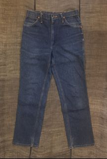 （分類：）位於 。 由 Vintageused222 提交（商品編號 1399379007，圖片 1）。簡介： 。