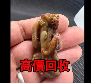 Free home visit, high prices throughout Hong Kong and Macau: Lithops carvings, ancient jade, old jade artifacts, Ming and Qing dynasty old jade, jade items, antiques, ancient jade, Shoushan stone, old jade artifacts, Hetian jade hand pieces, jadeite, chicken blood stone, jade Buddha, greenish-white jade, Hotan sheep fat white jade, nephrite, Taqing, jadeite jade artifacts, natural jadeite, pendant jade artifacts, old jade, snuff bottles, Hetian jade sculptures, stone lions, jade ornaments, gold-inlaid jade, jade jewelry, jewelry, rings, bracelets, necklaces, earrings, etc.64222830448385110