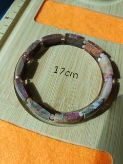 配飾類:自創款 南非花舒俱
萊配薔薇輝石手牌鈪(F251020-1)64221546634114110