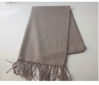 全新日本 Feroux Scarf 仿羊絨頸巾圍巾 披肩 厚薄適中 保暖柔軟64224723364993110