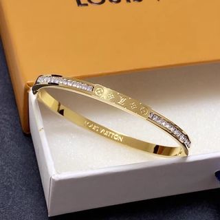 🌟Official Website Authorized Merchant🌟 Louis Vuitton LV Full Diamond Bracelet Gold Color64220932646530110