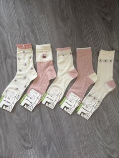粉白女裝中筒薄襪  mid-length women socks64223507949186110