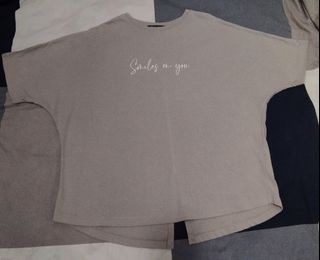 日牌 RagOut  卡其色T恤 ladies T-shirt  L size64221776825346110