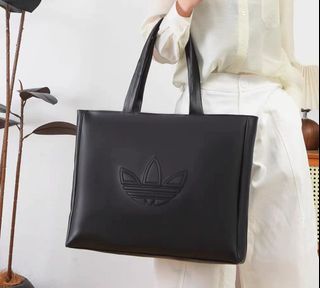 💎誠信賣家💎Adidas 阿迪達斯手拿包64230509957379110