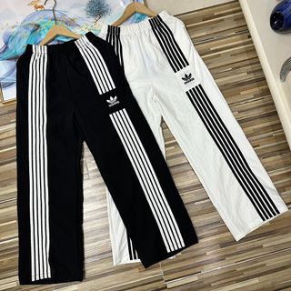 萬針刺繡Adidas 三葉草運動長褲白色黑色三條槓復古ins同款直筒褲衛褲 春夏季新款2025 三條槓闊腿褲情侶款男女同款寬鬆版型運動褲休閒褲男士長褲子女士衛褲青年哈倫褲64222832365697110