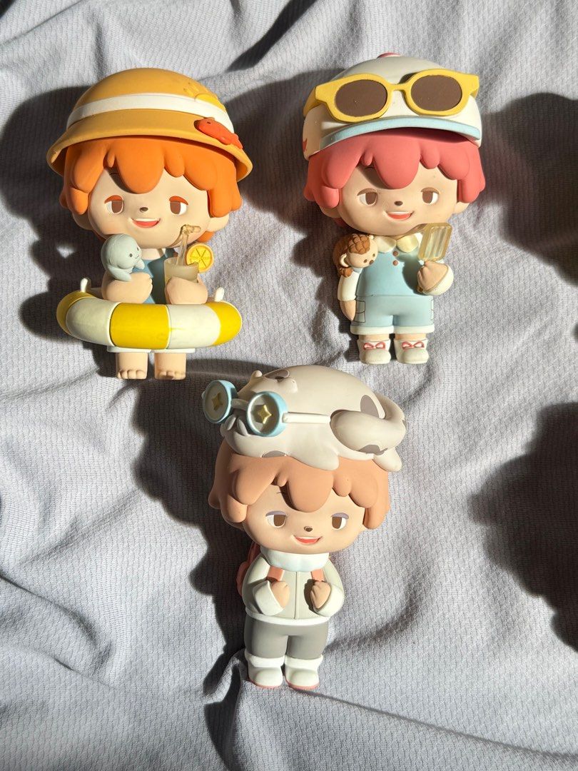 Aggie Adventure Series Blind Box (Confirmed Designs) (Category: Designer & Blind Box Toys) located in Manila. Submitted by shopcutecollectibles (Listing ID 1399287732, Image 2). Description: Complete with box and included accessories Ratios Elephant 1:2 Bunny 1:2 Take all for 2,500 php.