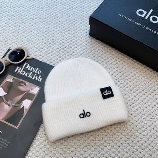aIo 新款兔毛針織帽🫓毛線帽女寬鬆冷帽，秋冬季保暖加厚新款護耳針織帽64227740917123110
